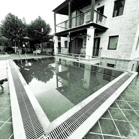 Bodrum Stone House Hotel 4* בודרום