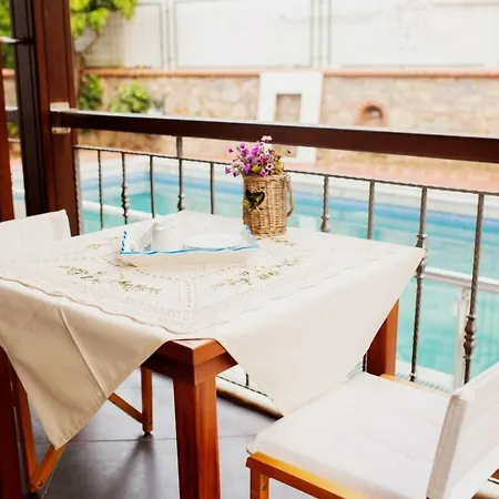 Bodrum Stone House Hotel 4*