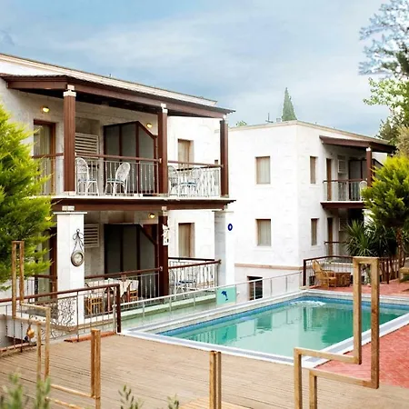 Hotel de apartamente Stone House