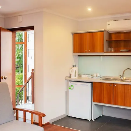 Апарт-отель Stone House